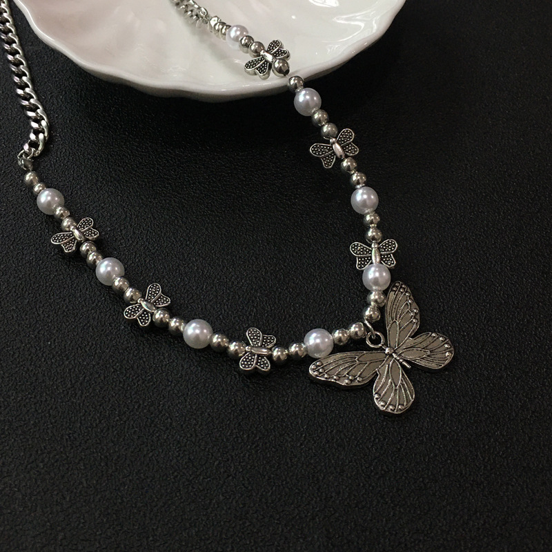 Kalung Liontin Kupu-kupu Gotik - Men Accessories Aesthetic ulasan dan harga