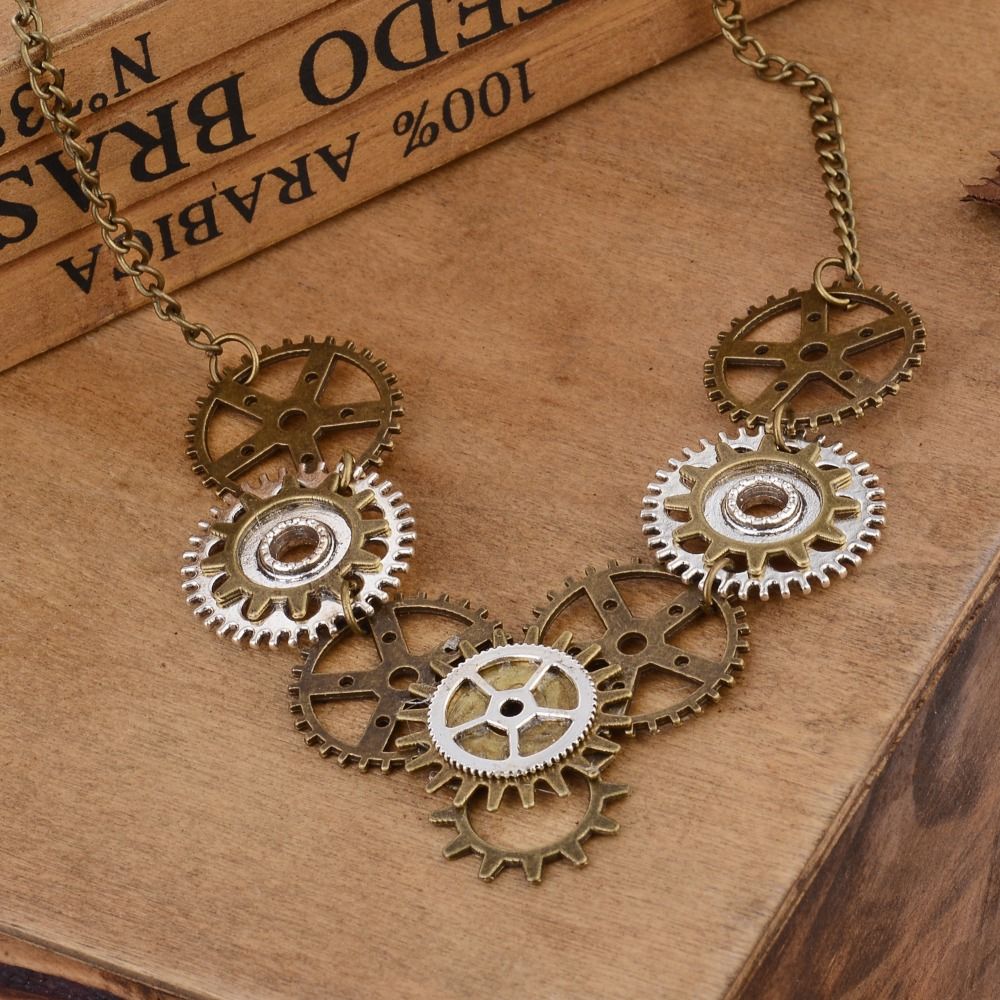 Liontin Gear Steampunk dari Pa - Men Accessories Aesthetic ulasan dan harga